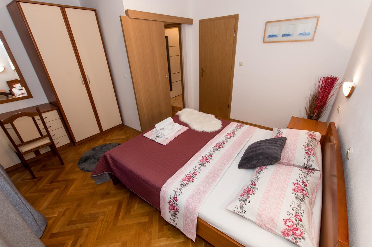 Seaview Apartment Slavica Brela Extérieur photo