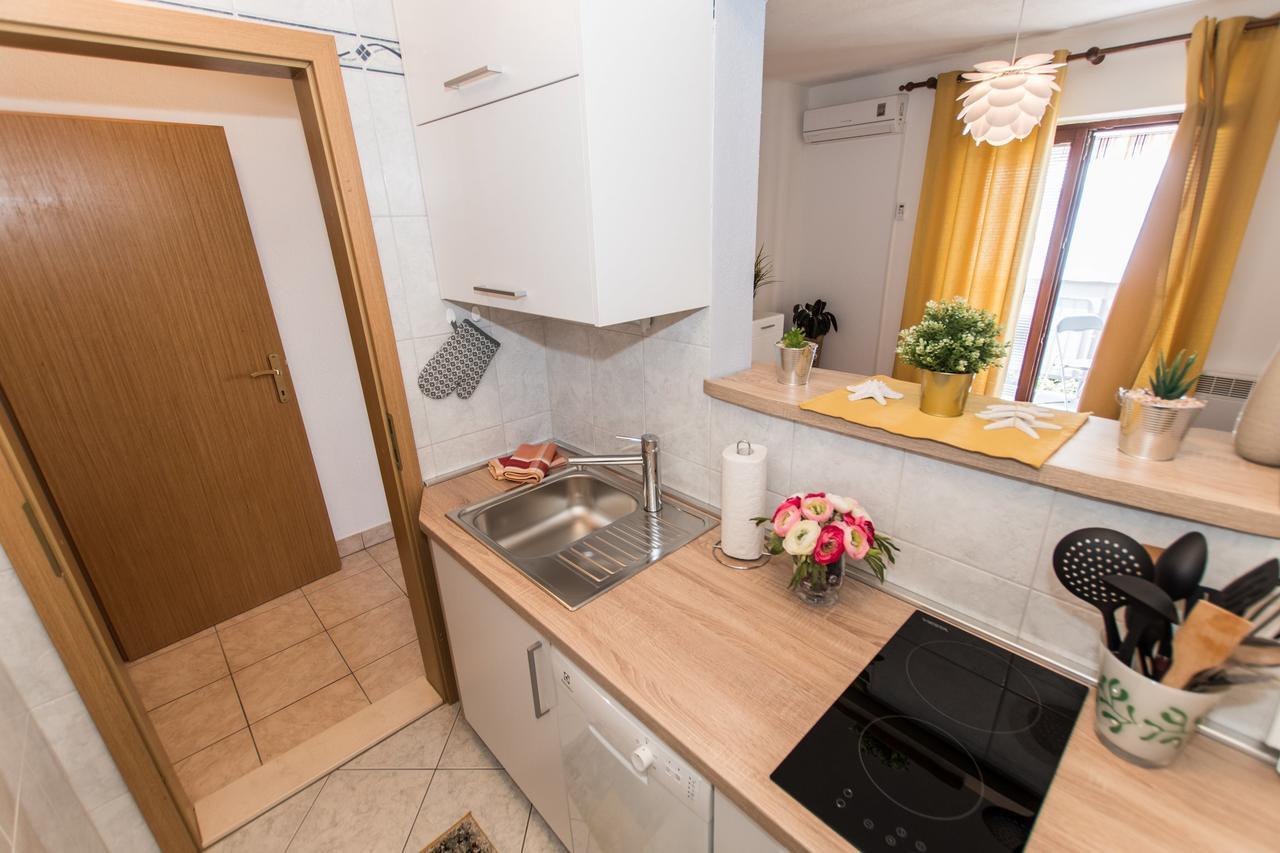 Seaview Apartment Slavica Brela Extérieur photo