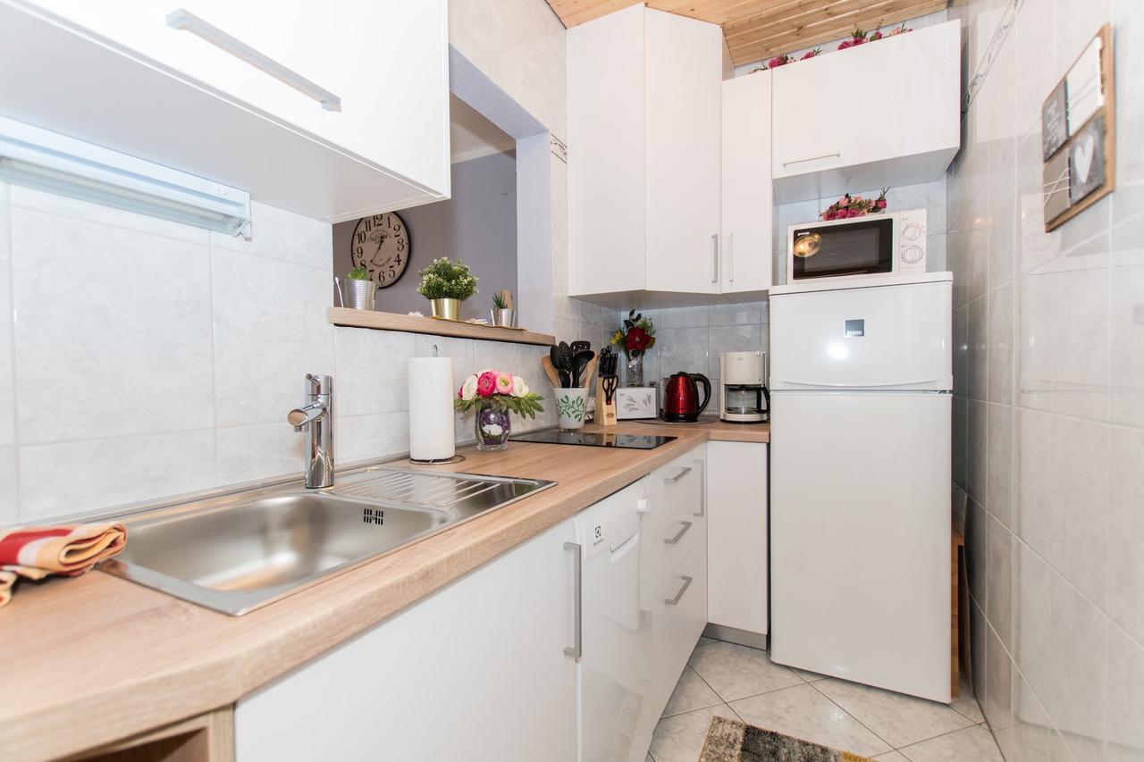 Seaview Apartment Slavica Brela Extérieur photo